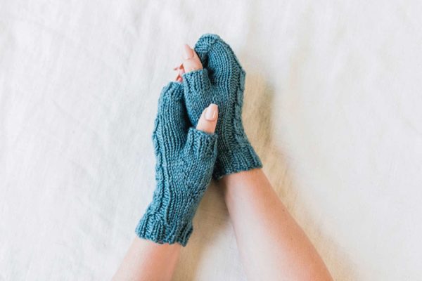 The Meet Cute Mitts features a panel of “antler” cable offers knitting interest, and is easy to master even if cable knitting is new to you.
