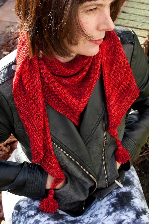 Red Robin Shawl is a cheery, light shawl will brighten up the bleakest months of the year, like the warbling notes of its namesake.