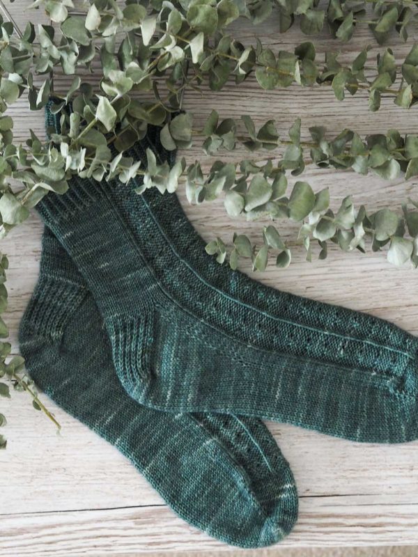 Inspired by the sturdy Australian Spinifex grass, the Spinifex Socks pattern will keep you on your toes with a toe-up construction method.